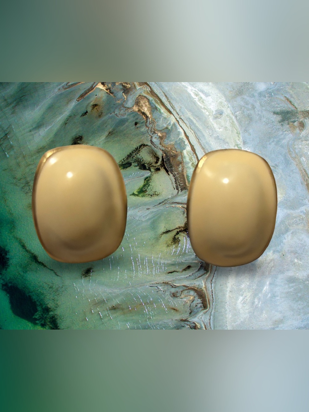 Unique Vintage Champagne Gold Domed Earrings